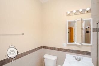 5556 W Belmont Ave in Chicago, IL - Building Photo - Building Photo