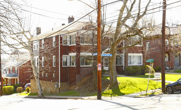 5854 Morrowfield Ave in Pittsburgh, PA - Building Photo - Building Photo