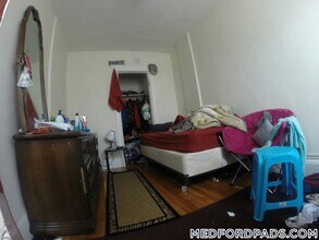 53 Fellsway W in Medford, MA - Building Photo - Building Photo