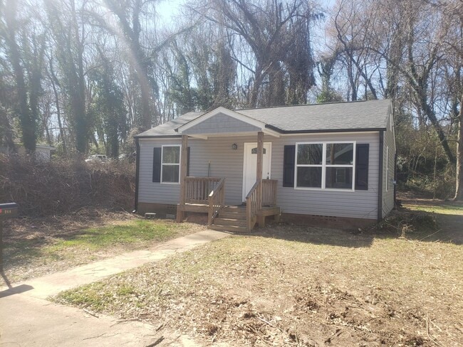 property at 264 Broad Dr SW