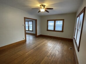 205 Myrtle St in Creston, IA - Building Photo - Building Photo