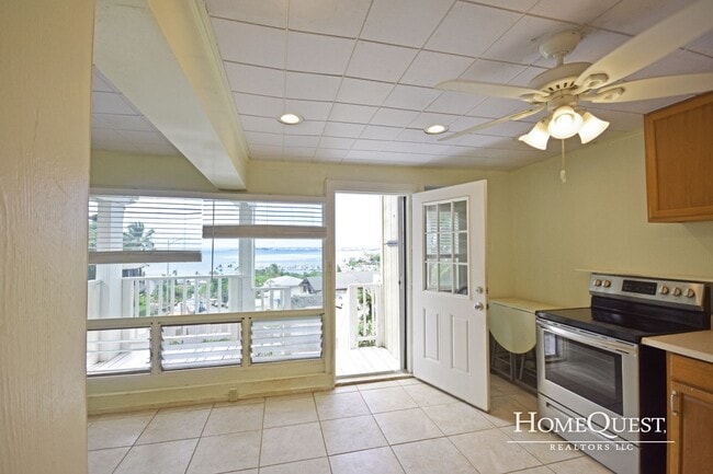 44-101-101 Puuohalai Pl in Kaneohe, HI - Building Photo - Building Photo