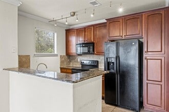 903 Charo Pkwy in Davenport, FL - Building Photo - Building Photo