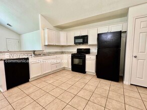 2724 N 20th St in Broken Arrow, OK - Building Photo - Building Photo