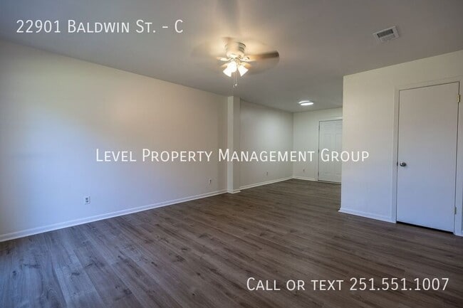 22901 Baldwin St in Robertsdale, AL - Building Photo - Building Photo