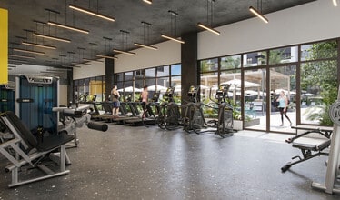 Metro Parc in Hialeah, FL - Building Photo - Building Photo