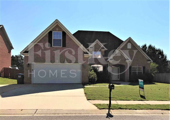 452 Old Cahaba Way in Helena, AL - Building Photo