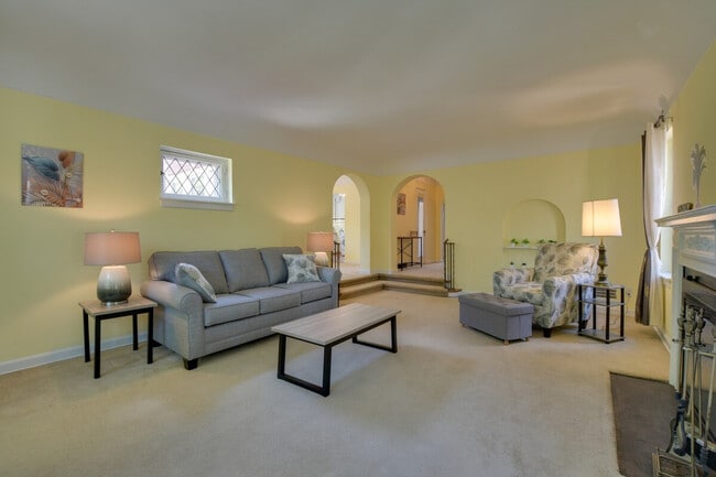 10508 S Claremont Ave in Chicago, IL - Building Photo - Building Photo