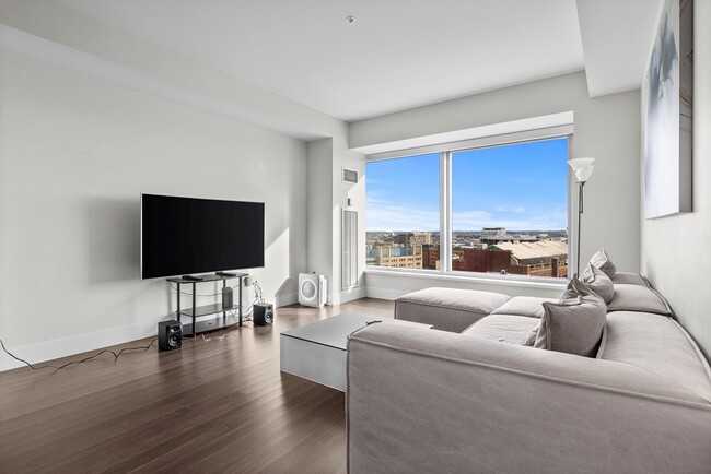 110 Stuart St in Boston, MA - Building Photo - Building Photo