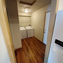 111 E H St in Deer Park, WA - Building Photo - Building Photo