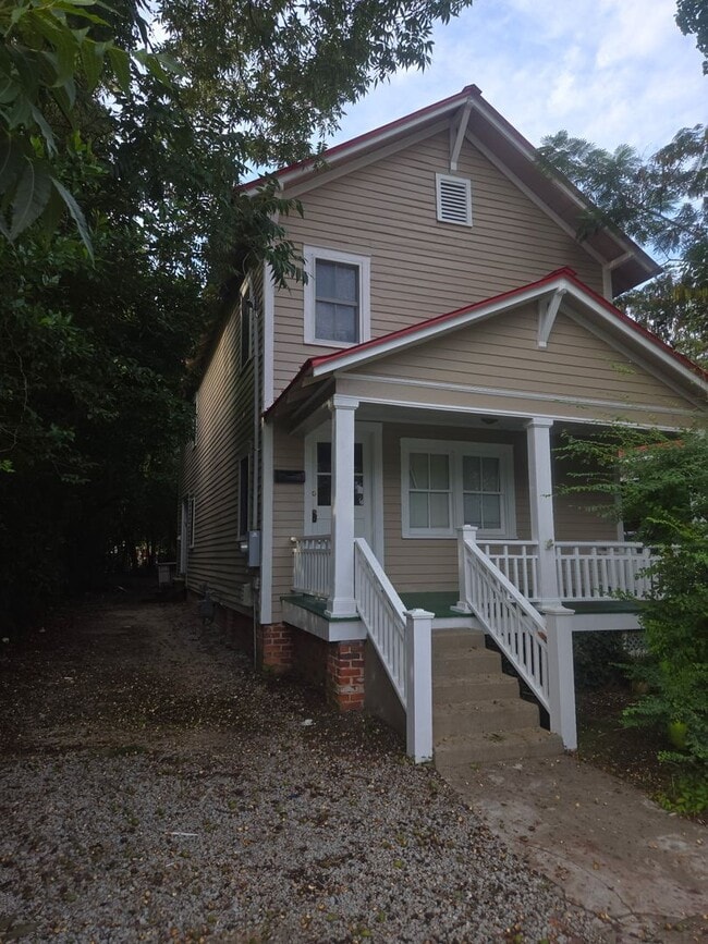property at 611 Johnson St