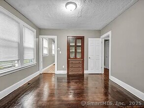 80 Shepard St in New Haven, CT - Building Photo - Building Photo