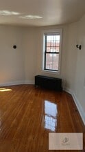 5037 W Montrose Ave in Chicago, IL - Building Photo - Building Photo