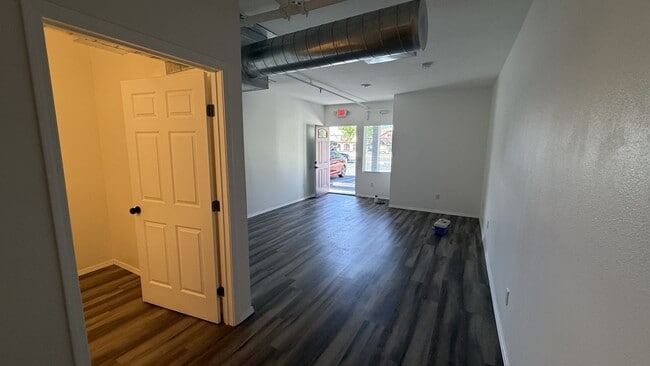 1020 Lomas Blvd NW in Albuquerque, NM - Building Photo - Building Photo