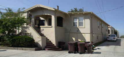 6919-6933 Lacey Ave in Oakland, CA - Building Photo - Building Photo