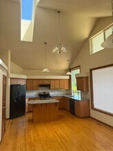95620 London Rd in Cottage Grove, OR - Building Photo - Building Photo