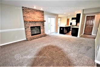 1706 Jennifer Ln in McHenry, IL - Building Photo - Building Photo