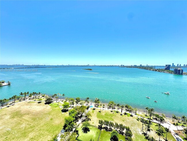 property at 1800 N Bayshore Dr