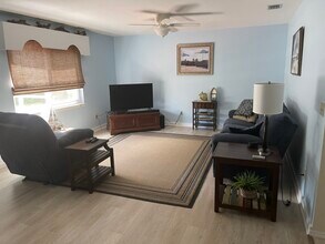 2734 Ocean Dr in Fernandina Beach, FL - Building Photo - Building Photo