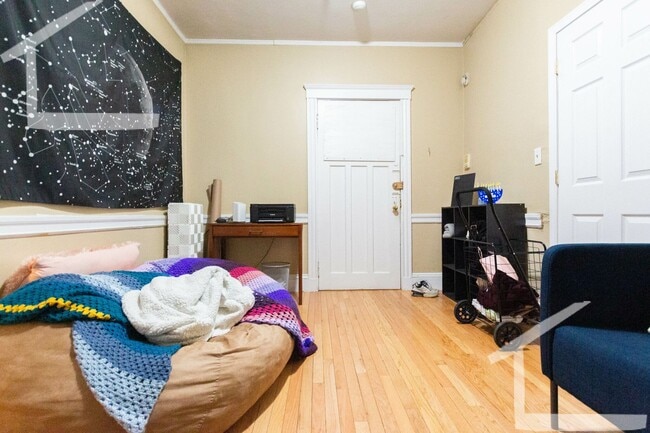 44 Egmont St in Brookline, MA - Building Photo - Building Photo