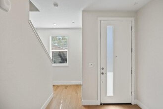 587 Redberry Wy in San Jose, CA - Building Photo - Building Photo