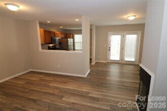 5878 Prescott Ct in Charlotte, NC - Building Photo - Building Photo