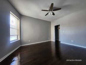 3658 S Indiana Ave in Chicago, IL - Building Photo - Building Photo