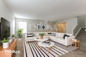 10423 Apple Creek Dr in Indianapolis, IN - Building Photo - Building Photo