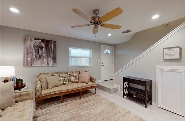 506 First St, Unit B in College Station, TX - Building Photo - Building Photo