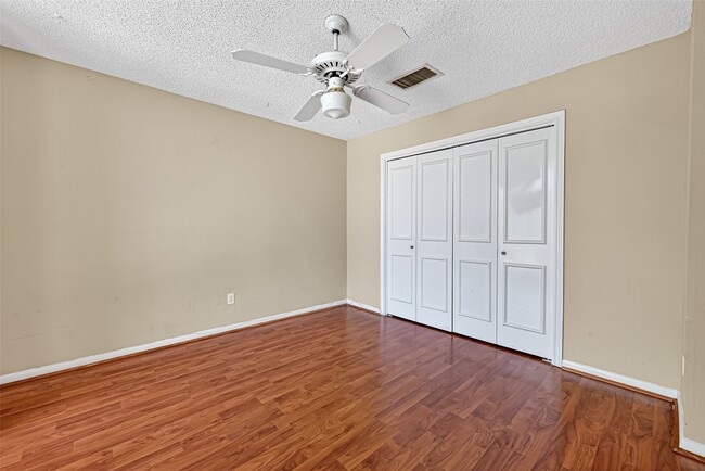 property at 1535 Beaconshire