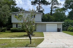 2607 Hugh Edwards Dr in Jacksonville, FL - Building Photo