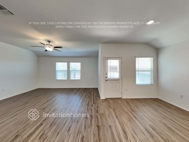 10517 Steinbeck Dr in Austin, TX - Building Photo - Building Photo