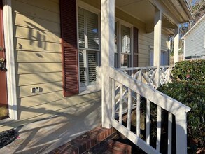 111 Brook Hollow Ct in Cary, NC - Building Photo - Building Photo