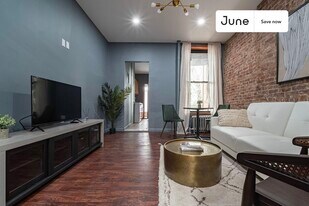 225 E 83rd St, Unit 1er in New York, NY - Building Photo
