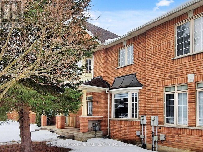 30 Catalina Crescent in Richmond Hill, ON - Building Photo - Building Photo