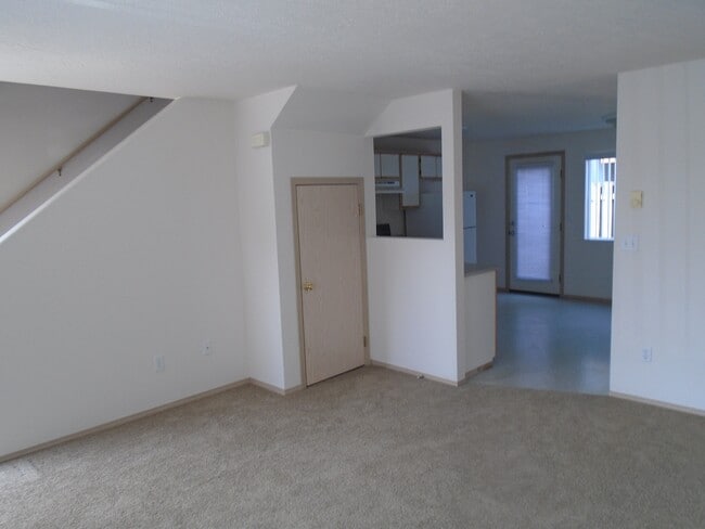 170 N 7th St in Aumsville, OR - Building Photo - Building Photo