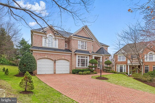624 Kings Cloister Cir in Alexandria, VA - Building Photo - Building Photo