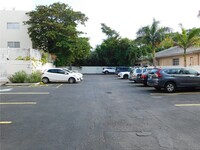 1777 Michigan Ave, Unit 104 in Miami Beach, FL - Building Photo - Building Photo