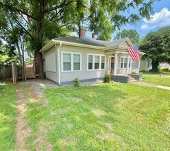 638 W Front St in Statesville, NC - Building Photo - Building Photo