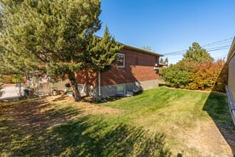 1013 W Alderson St in Bozeman, MT - Building Photo - Building Photo