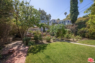 2411 St George St in Los Angeles, CA - Building Photo - Building Photo