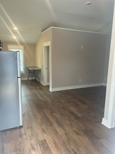 405 Pine Ave in Murrells Inlet, SC - Foto de edificio - Building Photo