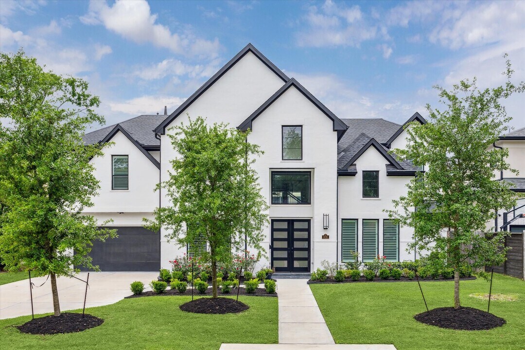 626 Attingham Dr in Houston, TX - Building Photo