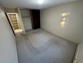 4507-244 44 Ave in Stony Plain, AB - Building Photo - Building Photo