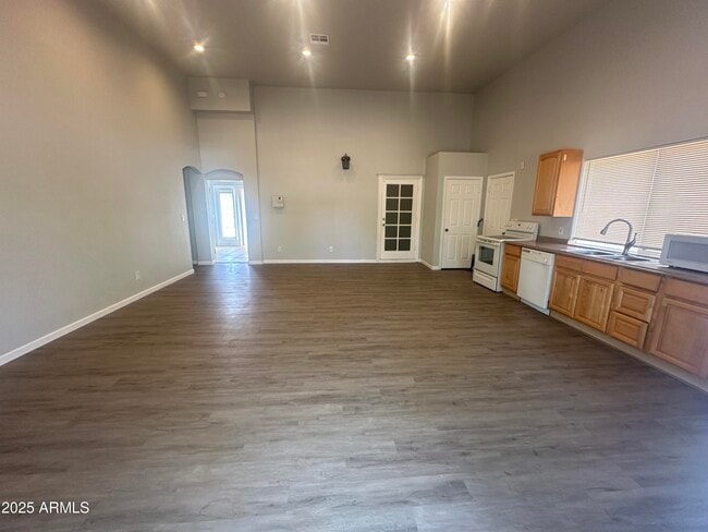30814 N Sunrise Ranch Rd in Cave Creek, AZ - Building Photo - Building Photo