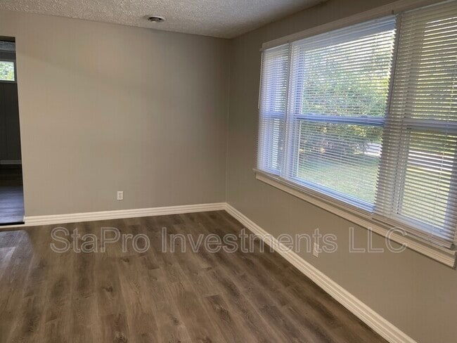 122 Bellar Dr in Goodlettsville, TN - Building Photo - Building Photo
