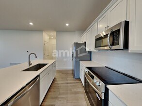 312 Pne Hl Ct in Delaware, OH - Building Photo - Building Photo
