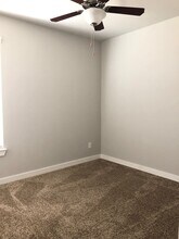 1048 W Sierra Vista Ct in Midlothian, TX - Building Photo - Building Photo