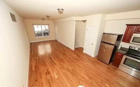 1941 N Gratz St, Unit A in Philadelphia, PA - Building Photo