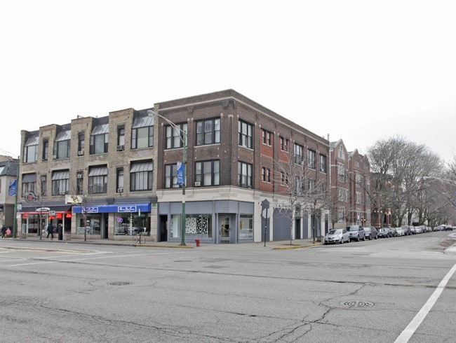 245 W North Ave